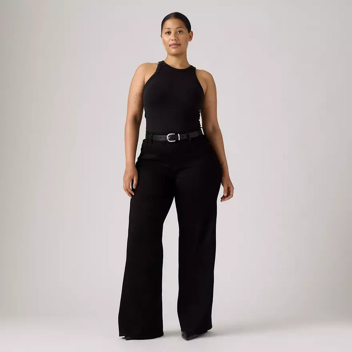 318 Shaping Wide Leg - Soft Black | Levi's | Pre-Fall