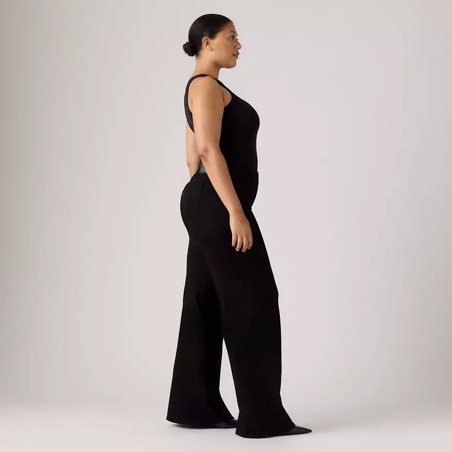 318 Shaping Wide Leg - Soft Black | Levi's | Pre-Fall