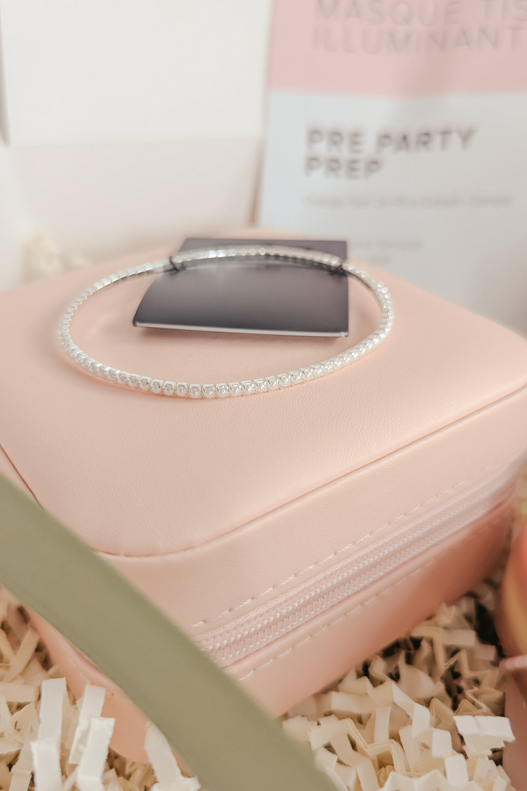 The Timeless Pearl Valentine's Day Gift Box