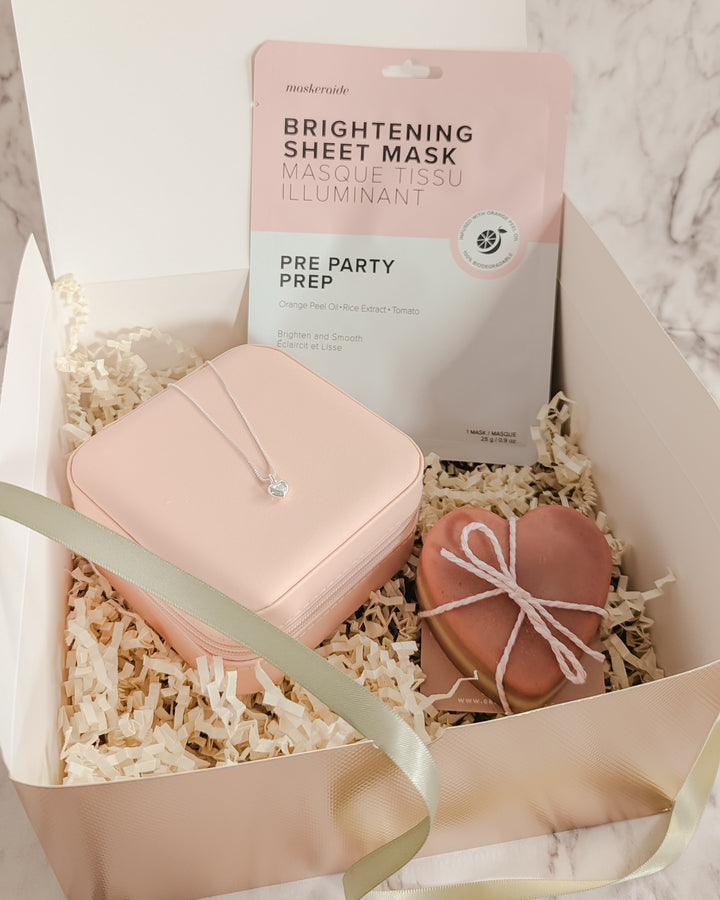 The Heartfelt Necklace Valentine's Day Gift Box