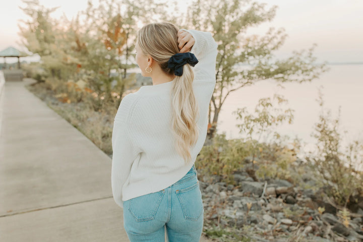 Navy Rib Knit Scrunchie | Barbays