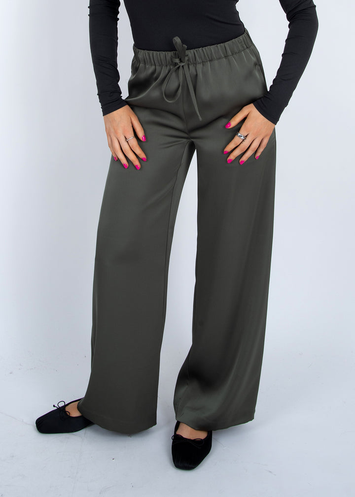 Merry Satin Pant - Ivy Green | RD Style