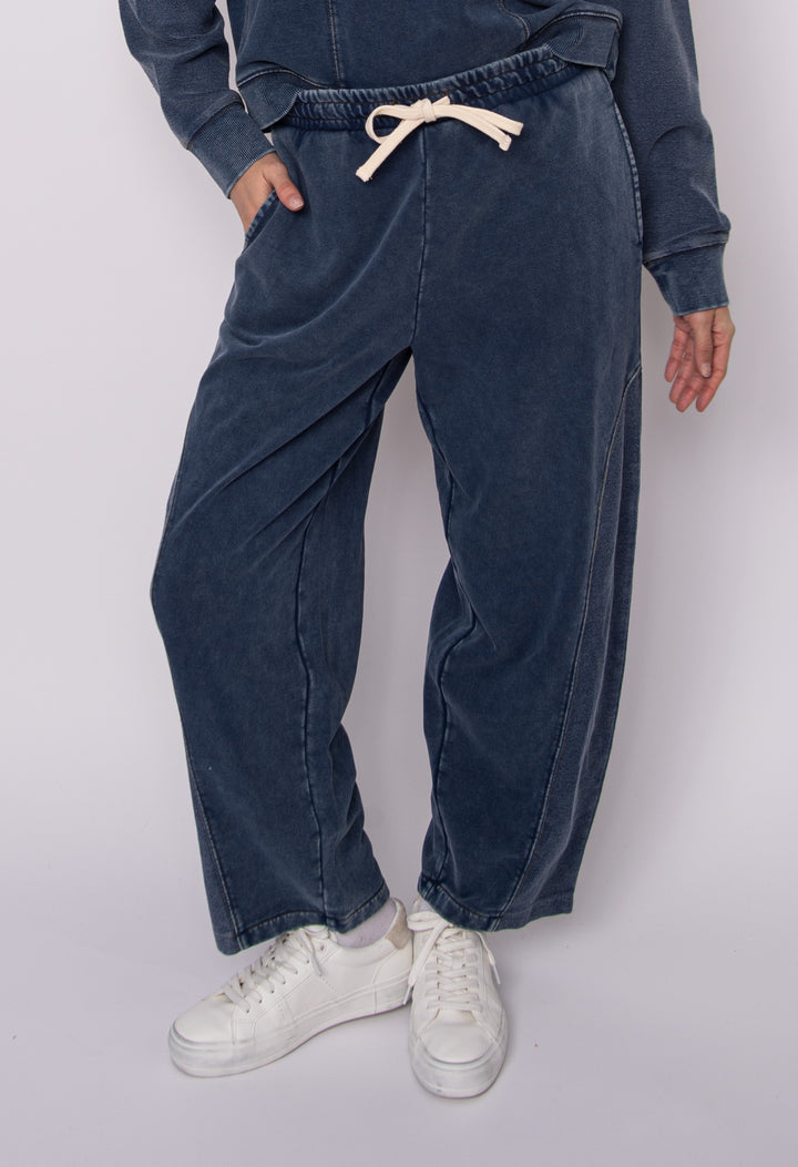 Silco Denim Look French Terry Pant in Dark Blue | RD Style