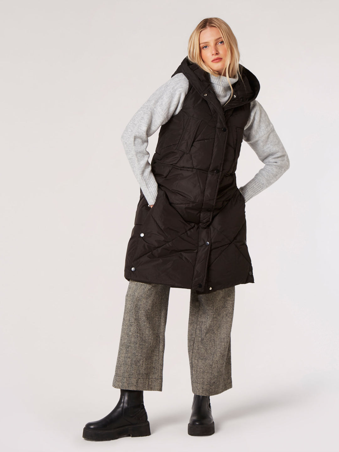 Longline Hooded Puffer Vest | Apricot