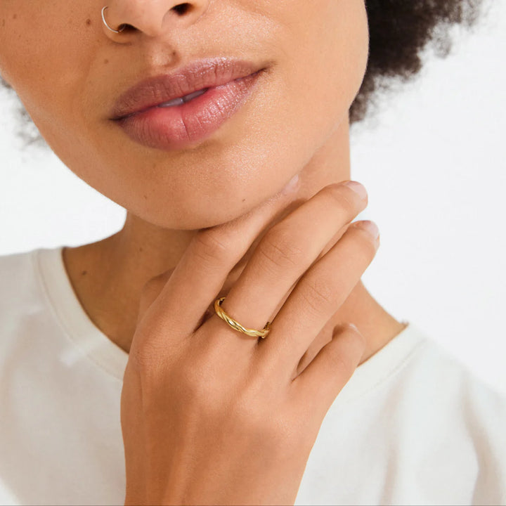 LULU Twirl Stack Ring in Gold | Pilgrim