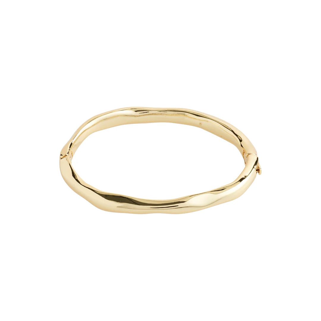 HARRISON Wavy Bangle in Gold | Pilgrim