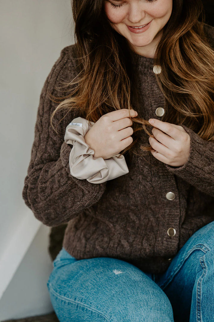 Champagne Satin Scrunchie | Barbays