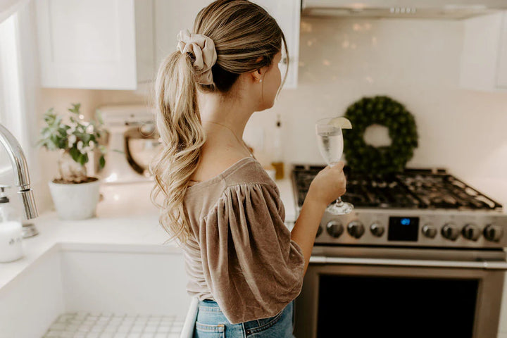 Champagne Satin Scrunchie | Barbays
