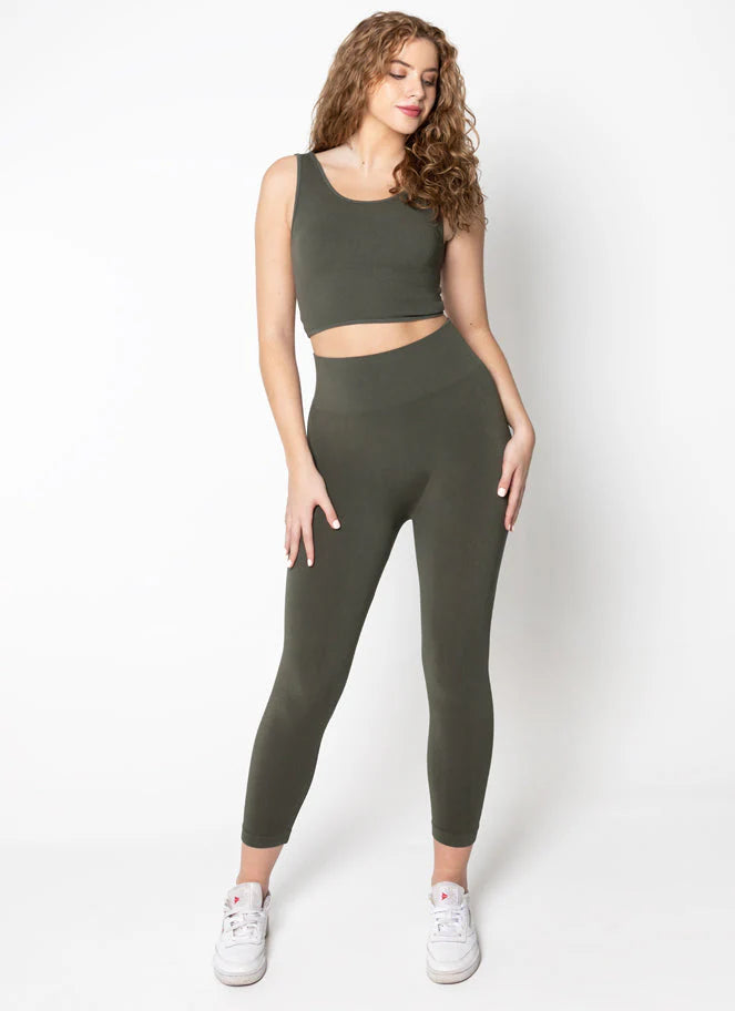 Bamboo 3/4 Leggings - Olive | C'est Moi