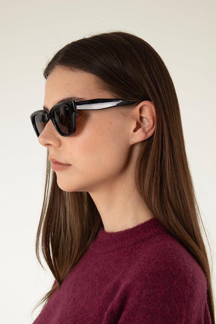 Asuna Recycled Classic Black Sunglasses | Matt & Nat