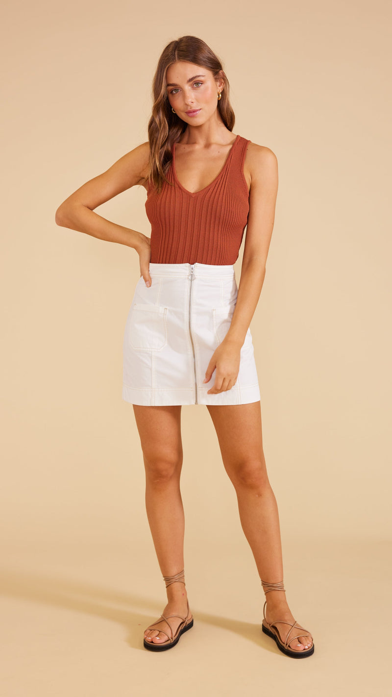 Gaia knit tank top in tobacco colour by minkpink. Ribbed top. Summer23. Jolie folie boutique