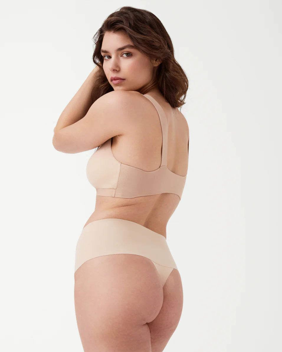 Undie-tectable® Smoothing Thong | Spanx