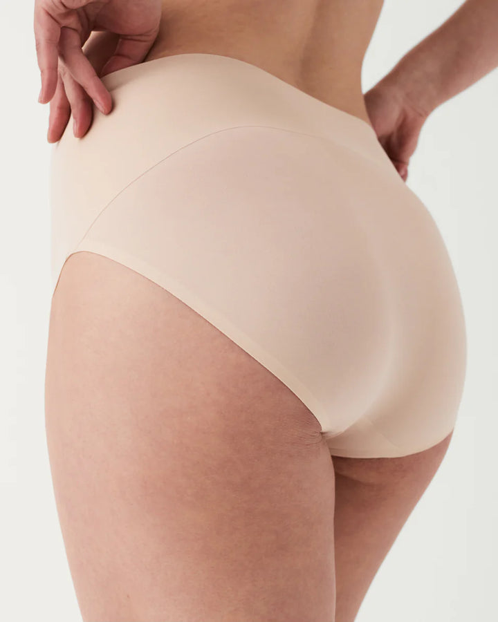 Undie-tectable® Smoothing Brief | Spanx