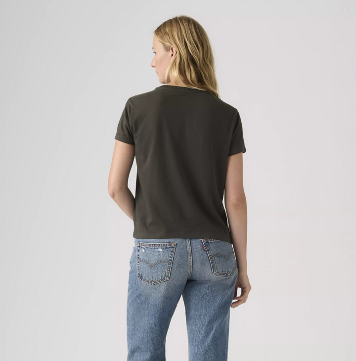 Graphic Favorite Tee – Button Your Fries | Levi's