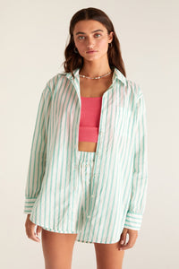 poolside stripe shirt in green juice colour by z supply. Jolie Folie Boutique. Summer23