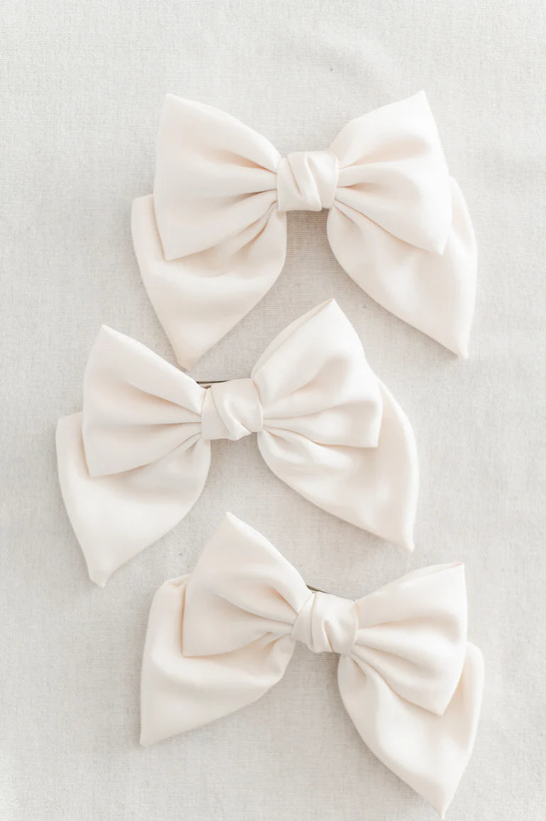 King's Cross Satin Bow in Ivory | Barbays