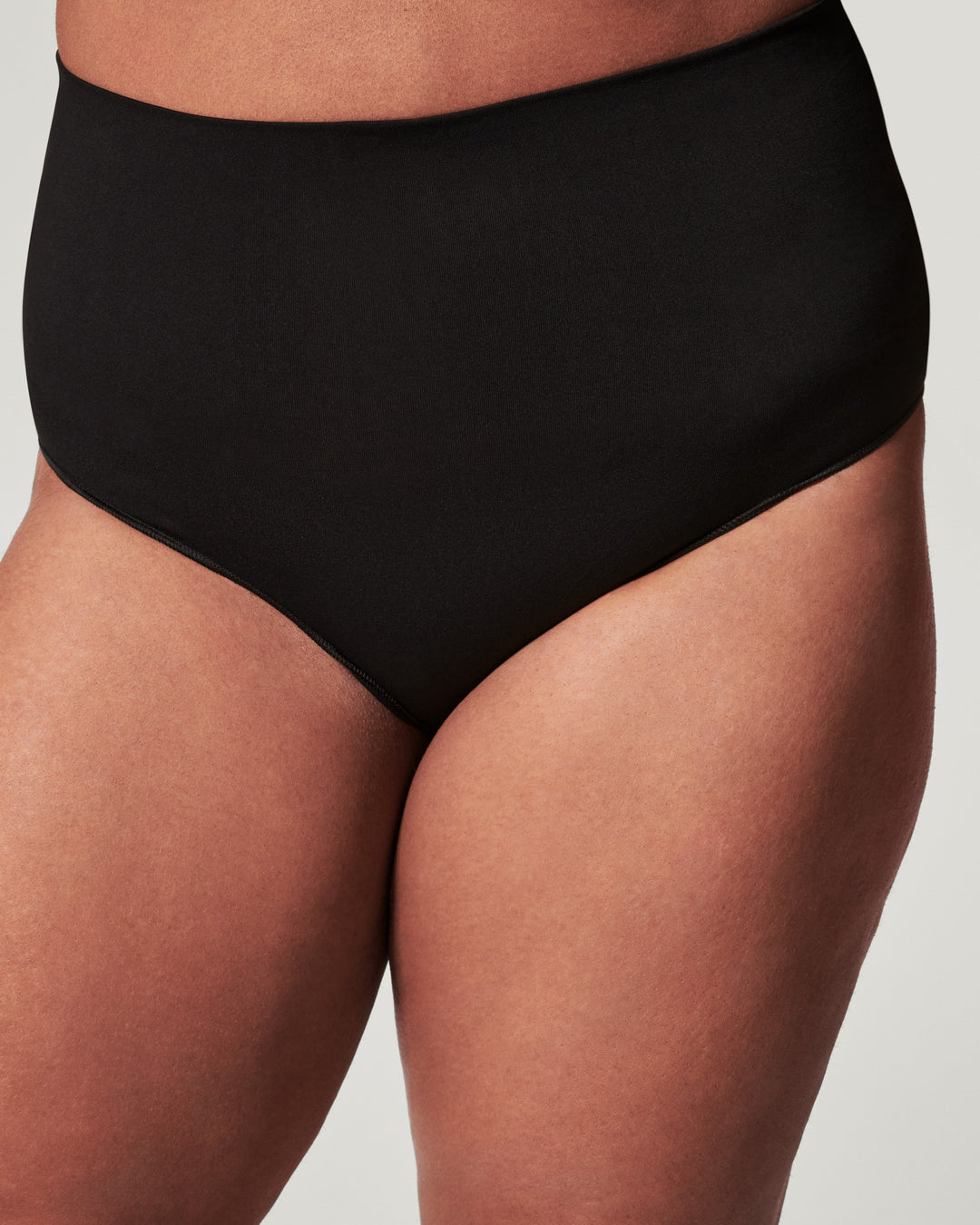 SPANX Women's EcoCare Thong : : Clothing, Shoes & Accessories