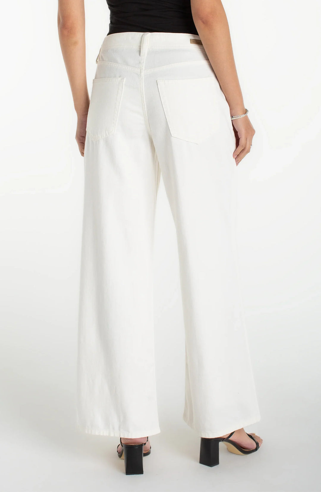 Weekender White Wide Leg | Liverpool