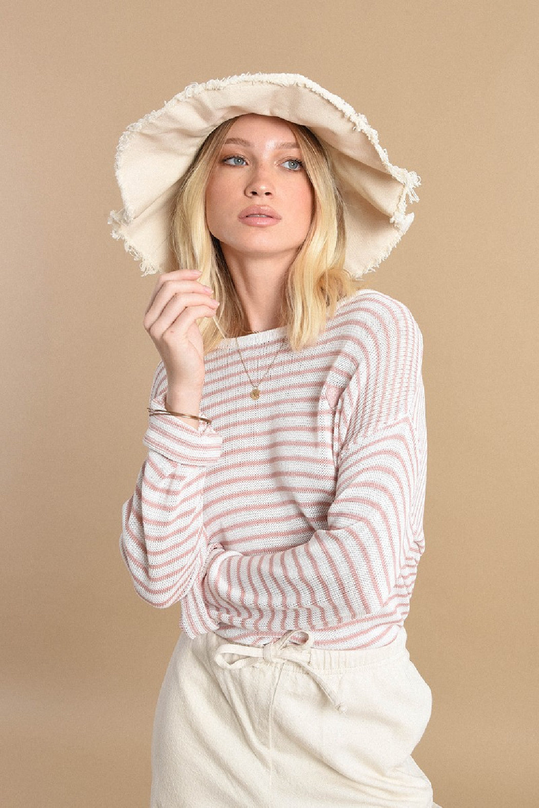 White hot sale rose jumper