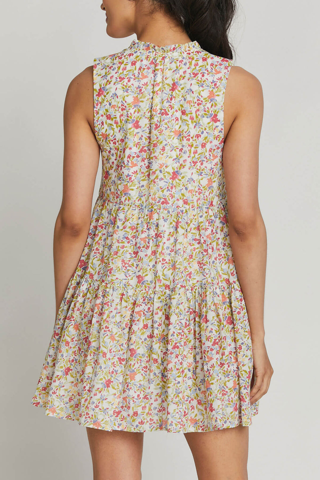 Mini-robe en coton sans manches à volants et fleurs | BB Dakota par Steve Madden - Liquidation