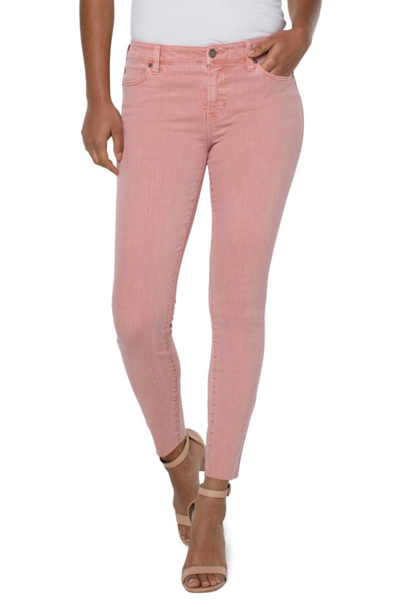 Abby ankle skinny in rose blush colour by liverpool. Spring23. Jolie folie boutique. 